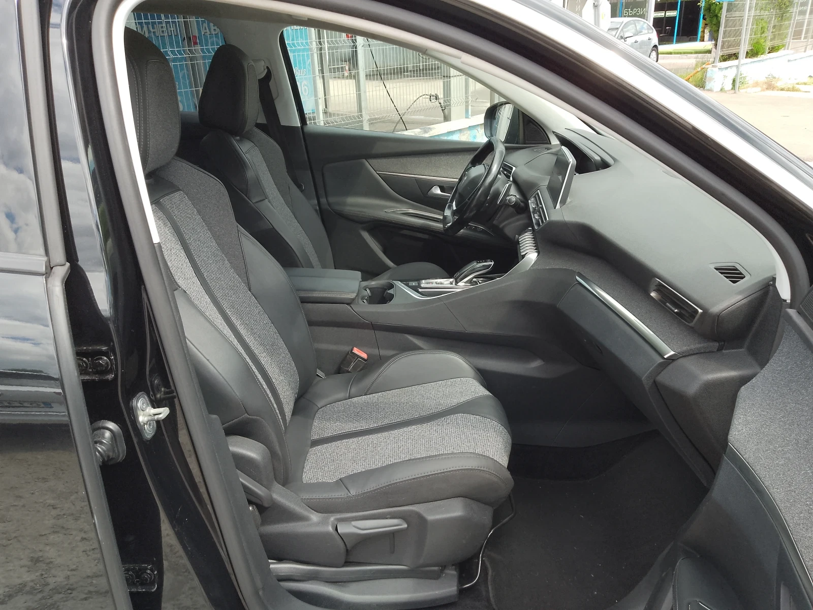 Peugeot 3008 1.5 HDI/ALLURE/ПАНОРАМА, снимка 10 - Автомобили и джипове - 54894737