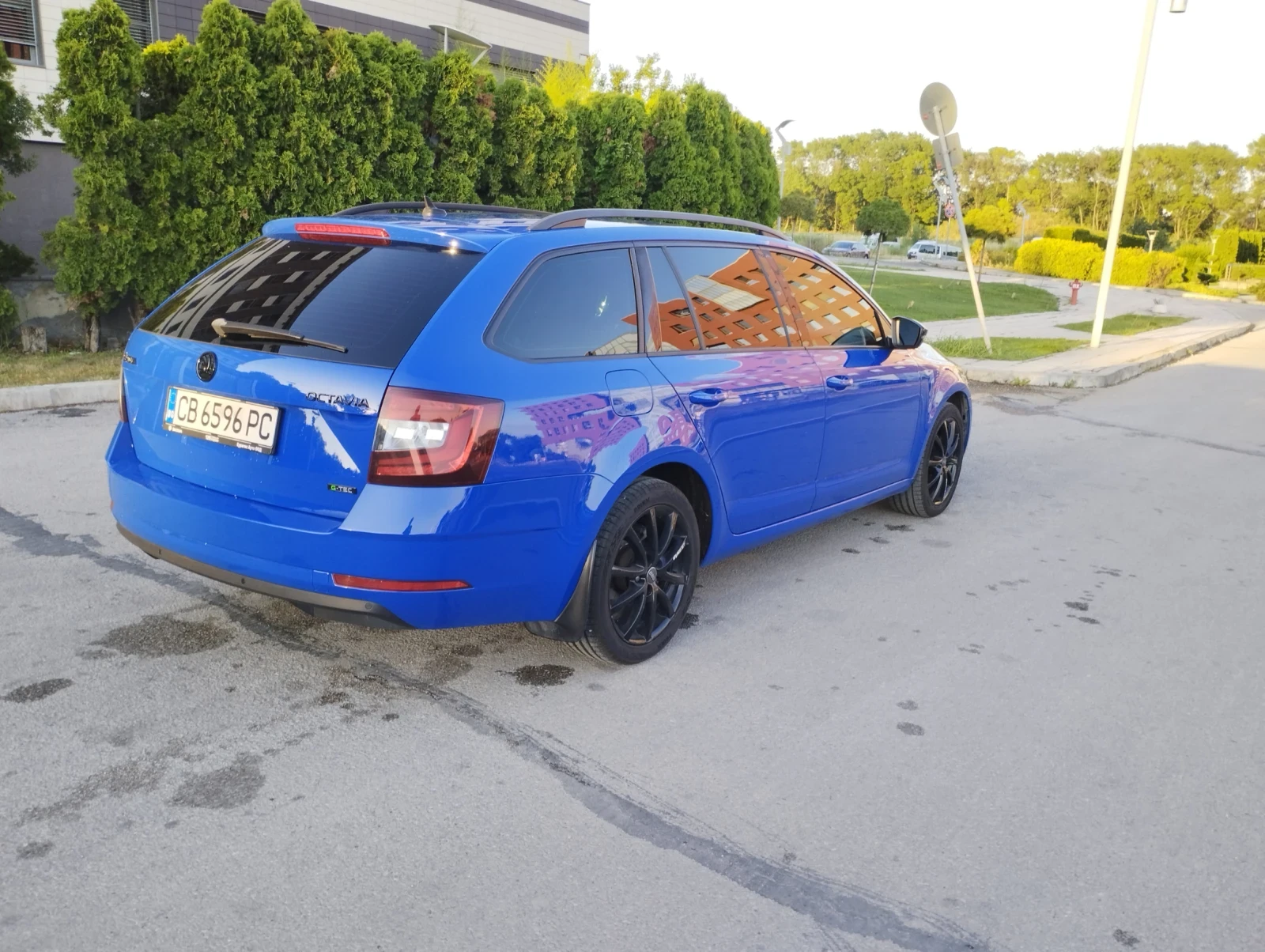 Skoda Octavia Стайл, комби, 1.5TSI, G-tec, снимка 5 - Автомобили и джипове - 55223318