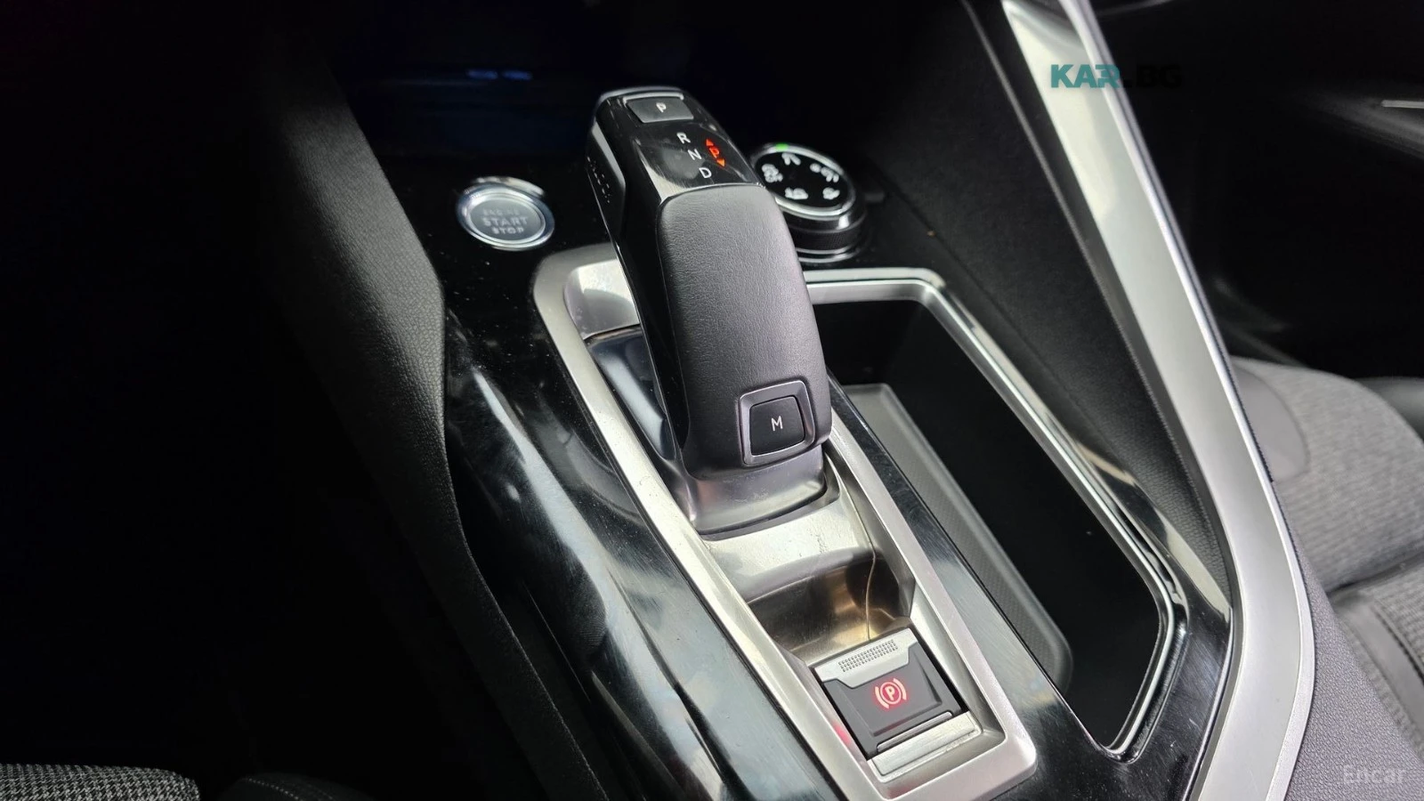 Peugeot 3008 * LED* KEYLESS* Camera* ПОДГРЕВ* , снимка 9 - Автомобили и джипове - 55325335