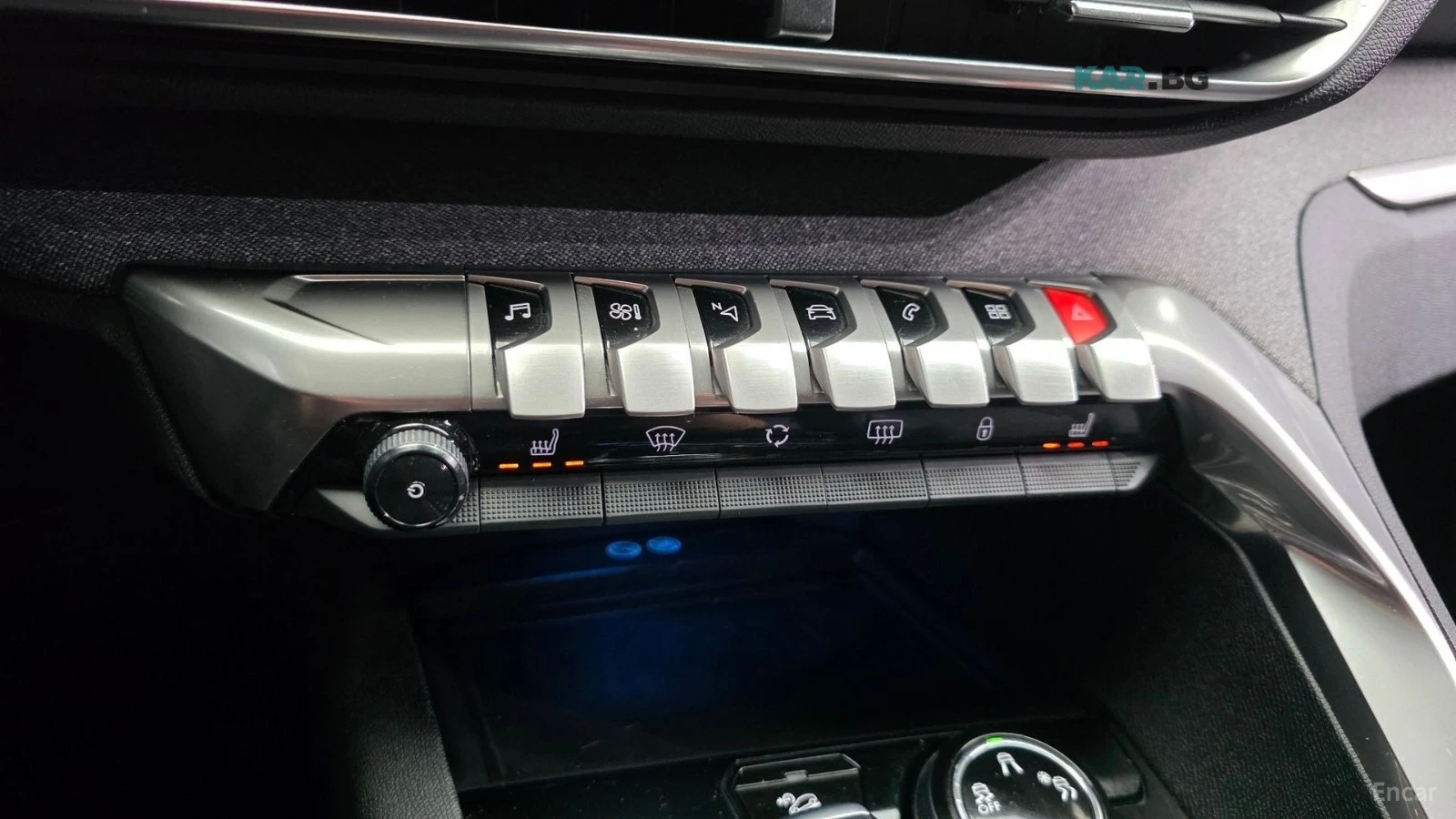 Peugeot 3008 * LED* KEYLESS* Camera* ПОДГРЕВ* , снимка 15 - Автомобили и джипове - 55325335