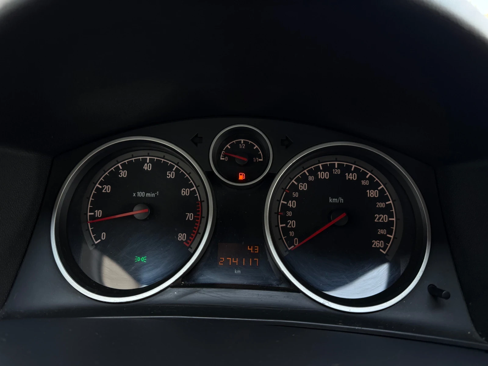 Opel Astra 1.6i * 274 100KM * РЕГИСТРИРАН, снимка 12 - Автомобили и джипове - 55402352