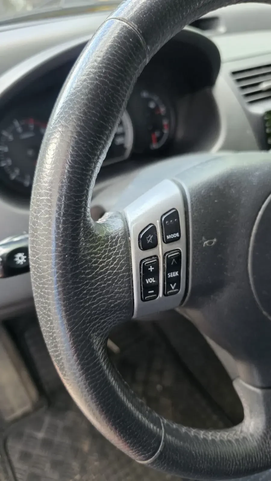 Suzuki Swift 1.3, снимка 7 - Автомобили и джипове - 55416827