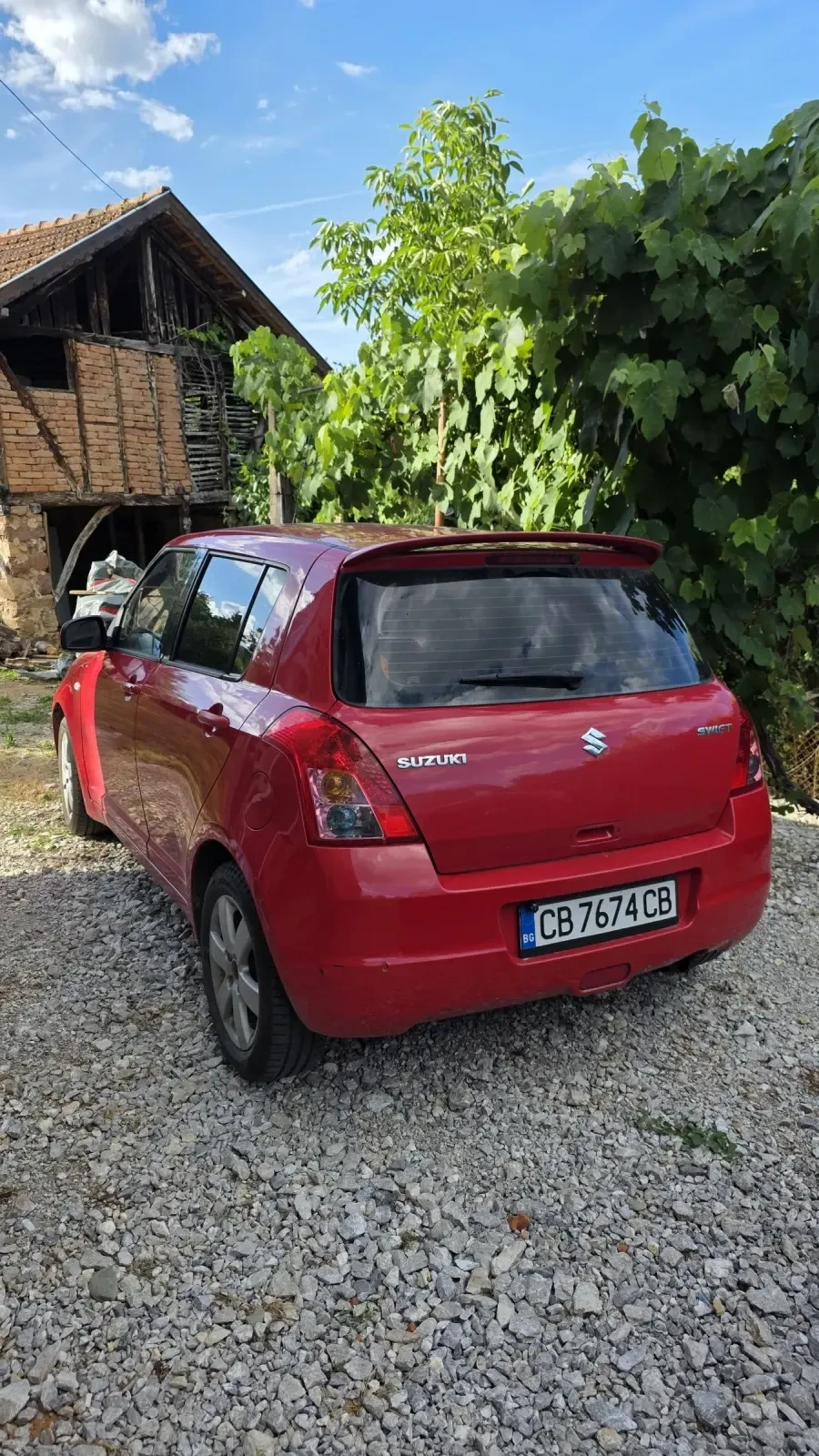 Suzuki Swift 1.3, снимка 3 - Автомобили и джипове - 55416827