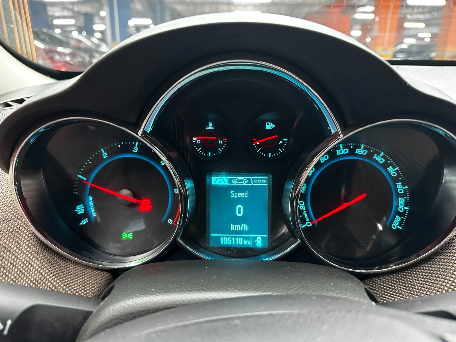 Chevrolet Cruze 1.7d 131 к.с. , снимка 15 - Автомобили и джипове - 55446414