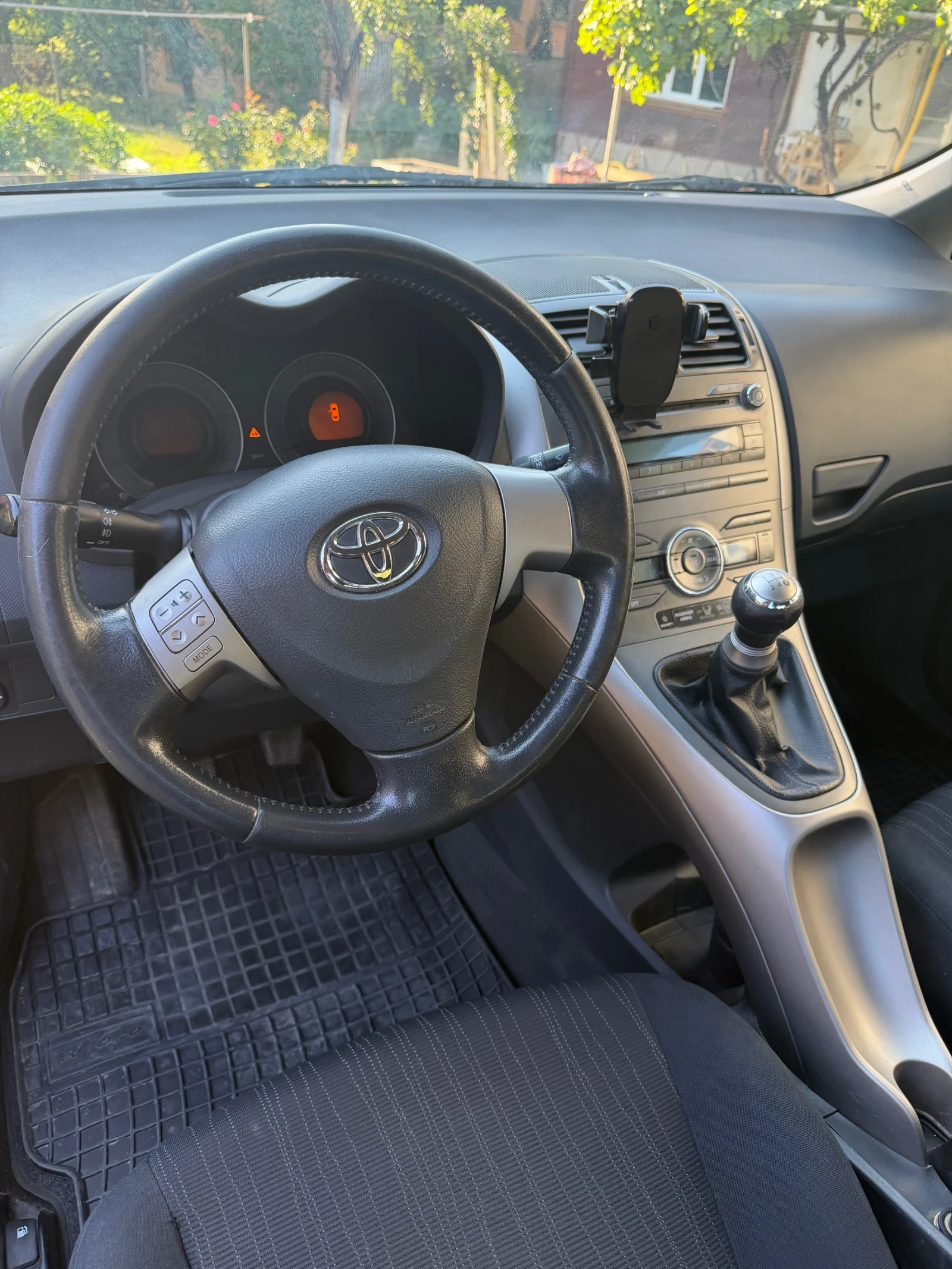 Toyota Auris | Mobile.bg � ����������� 5