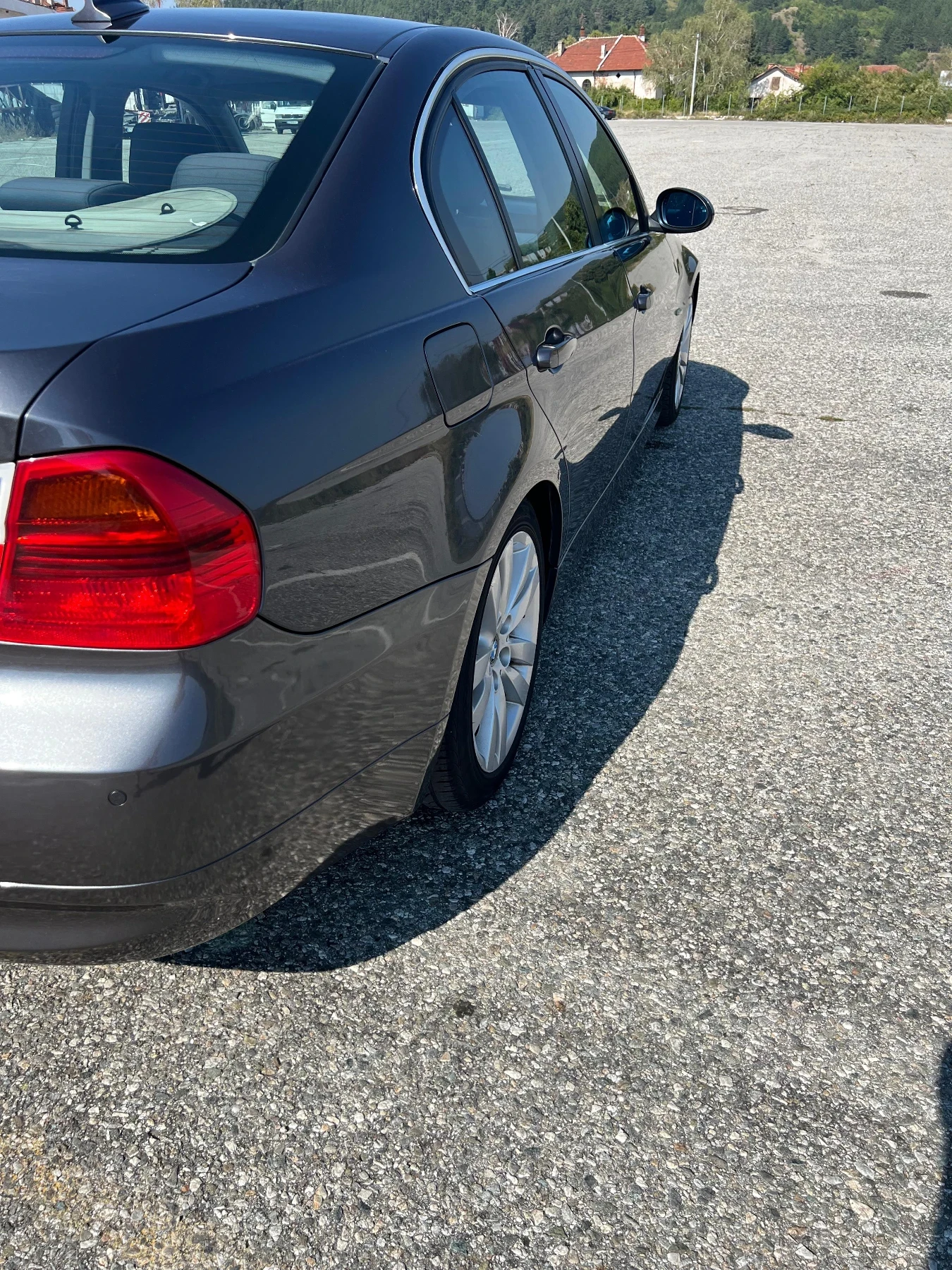 BMW 330, снимка 4 - Автомобили и джипове - 56202622