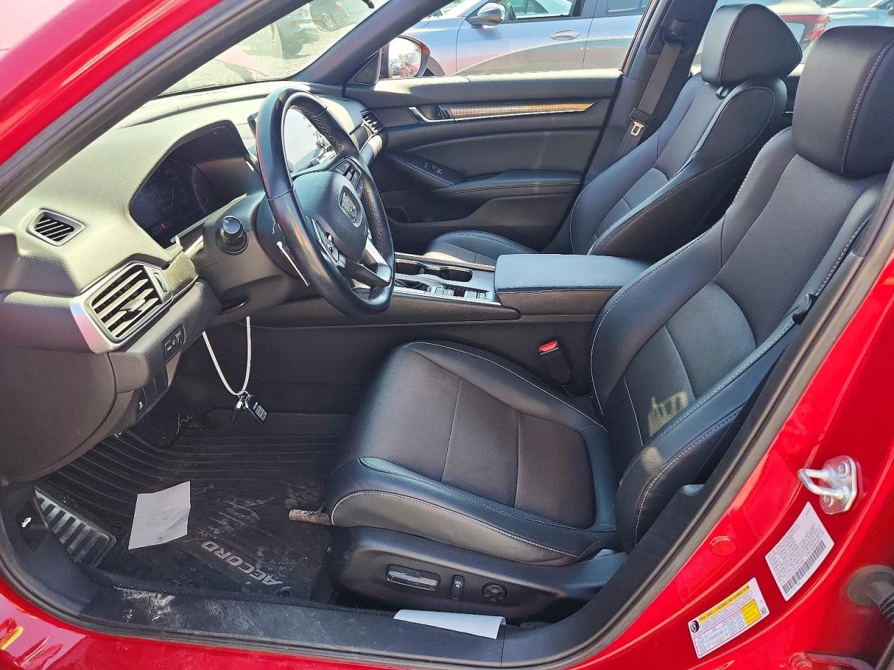 Honda Accord 1.5l Sport, снимка 7 - Автомобили и джипове - 56216715