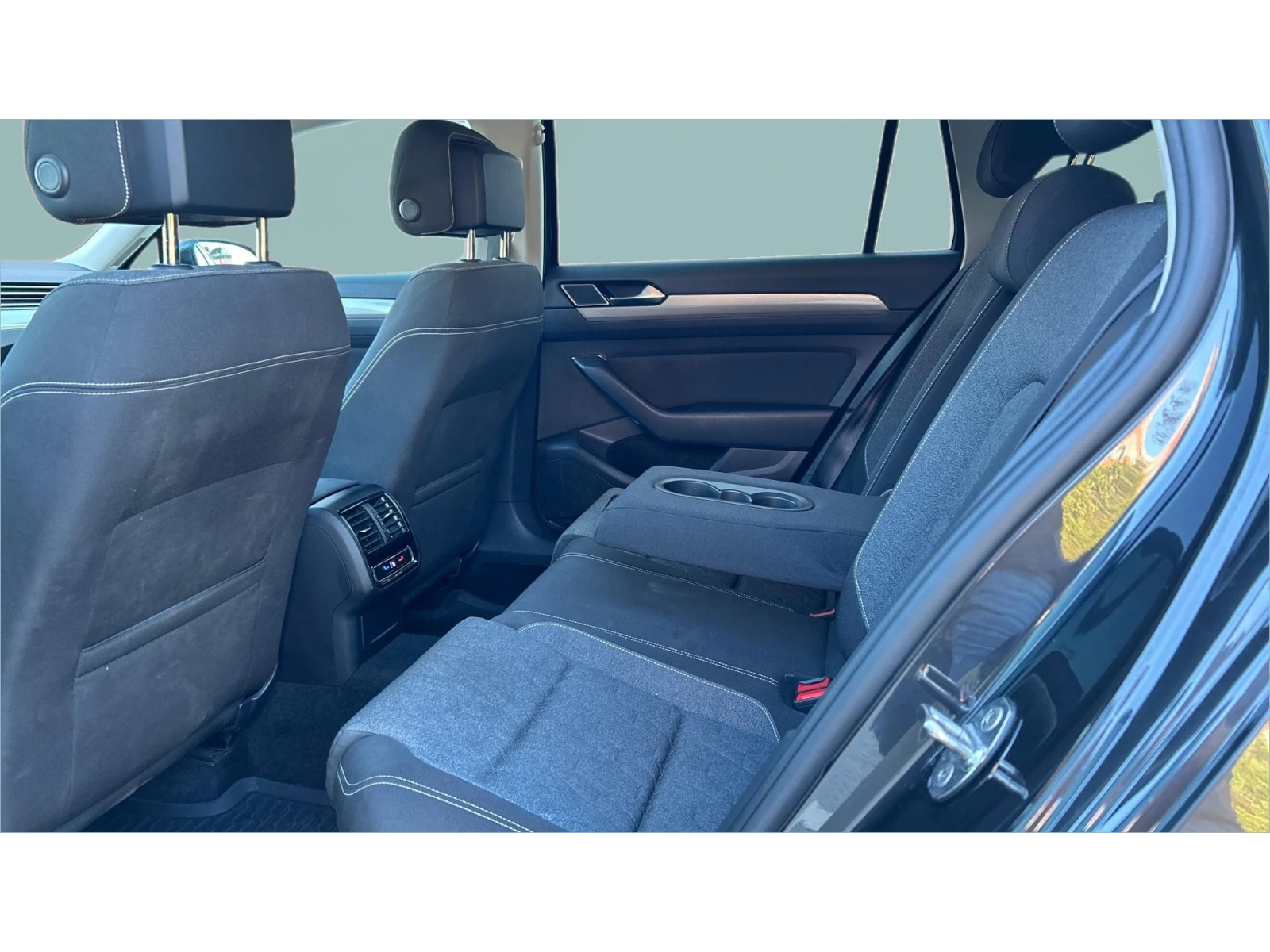 VW Passat 2.0 TDi M/T, ������� ������ �� 222   | Mobile.bg � ����������� 13