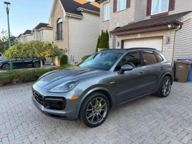 Porsche Cayenne E Hybrid AWD  CARFAX, снимка 1