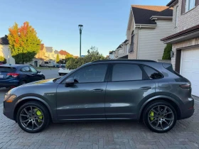 Porsche Cayenne E Hybrid AWD  CARFAX, снимка 2