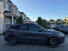 Porsche Cayenne E Hybrid AWD  CARFAX, снимка 3