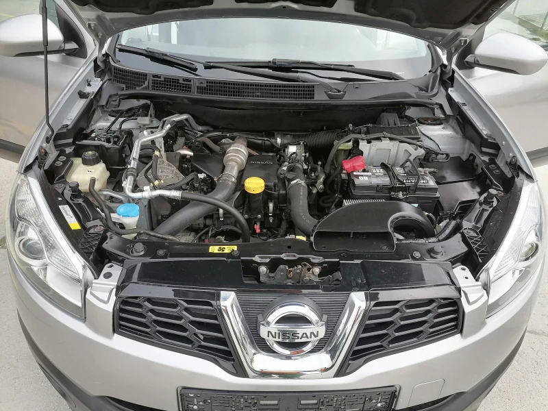 Nissan Qashqai, снимка 15 - Автомобили и джипове - 44765494