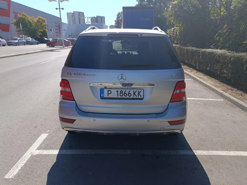 Mercedes-Benz ML 320 3.2CDI Facelift, снимка 6 - Автомобили и джипове - 47409418