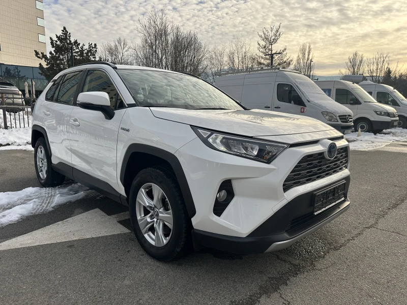 Toyota Rav4 HYBRID 4X4, снимка 2 - Автомобили и джипове - 49238832