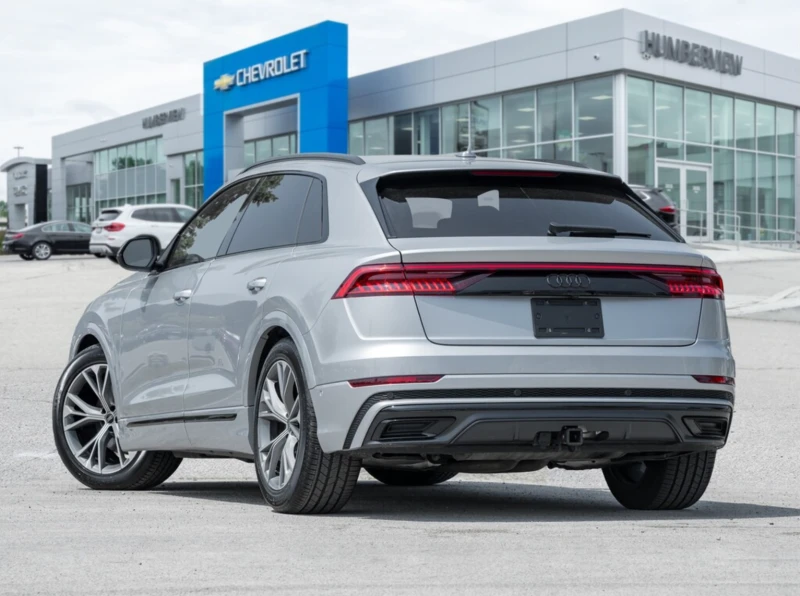 Audi Q8 2022 Audi Q8 55 Progressiv , снимка 4 - Автомобили и джипове - 51262836