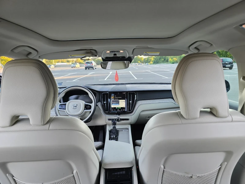 Volvo XC60 INSCIPTION !!! T5 FULL, снимка 12 - Автомобили и джипове - 51738482