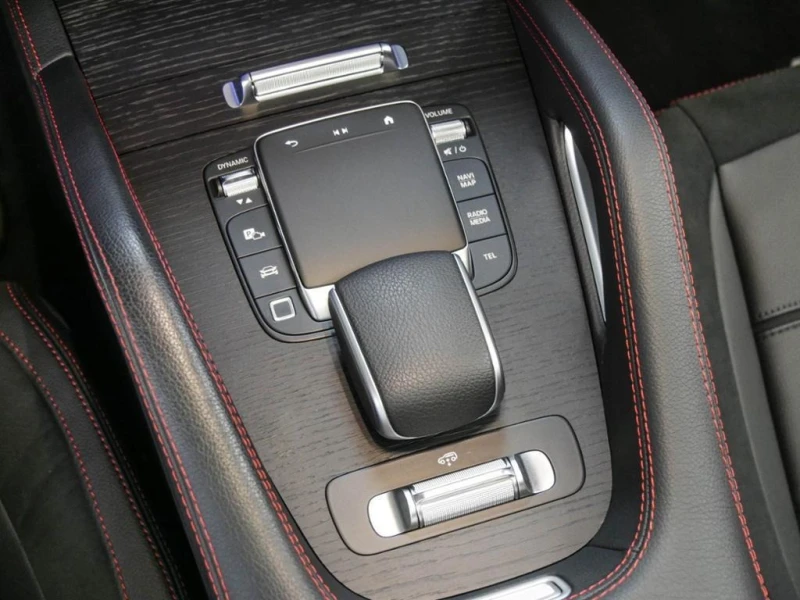 Mercedes-Benz GLE 53 4MATIC AMG/NIGHT/PANO/BURMES/360/HEAD UP/, снимка 9 - Автомобили и джипове - 52628217