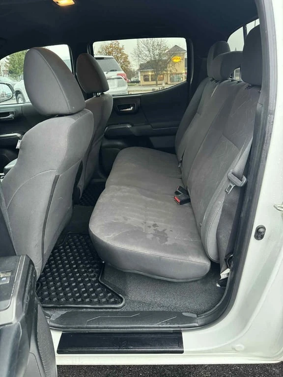 Toyota Tacoma * SR5 * CARFAX *    | Mobile.bg   16