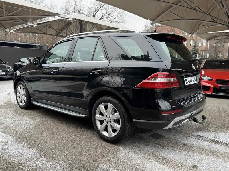 Mercedes-Benz ML 350 BLUETEC 4MATIC, снимка 7 - Автомобили и джипове - 53203026