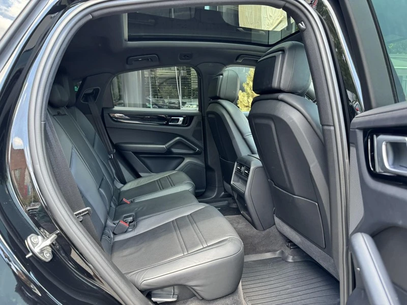 Porsche Cayenne Coupe, снимка 13 - Автомобили и джипове - 55050289