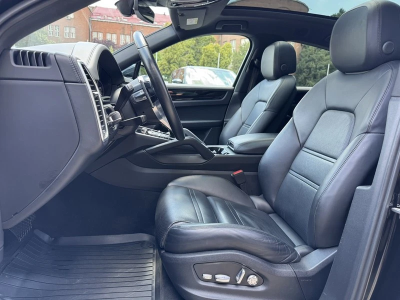 Porsche Cayenne Coupe, снимка 10 - Автомобили и джипове - 55050289