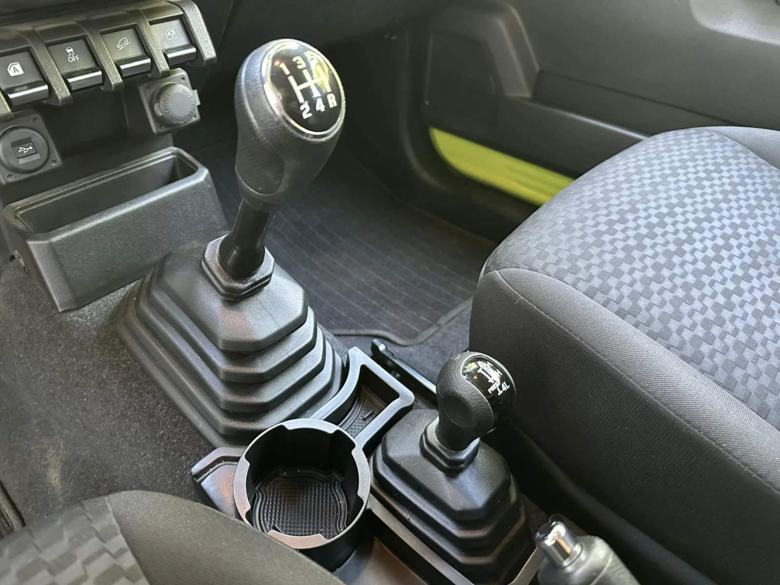 Suzuki Jimny | Mobile.bg   12