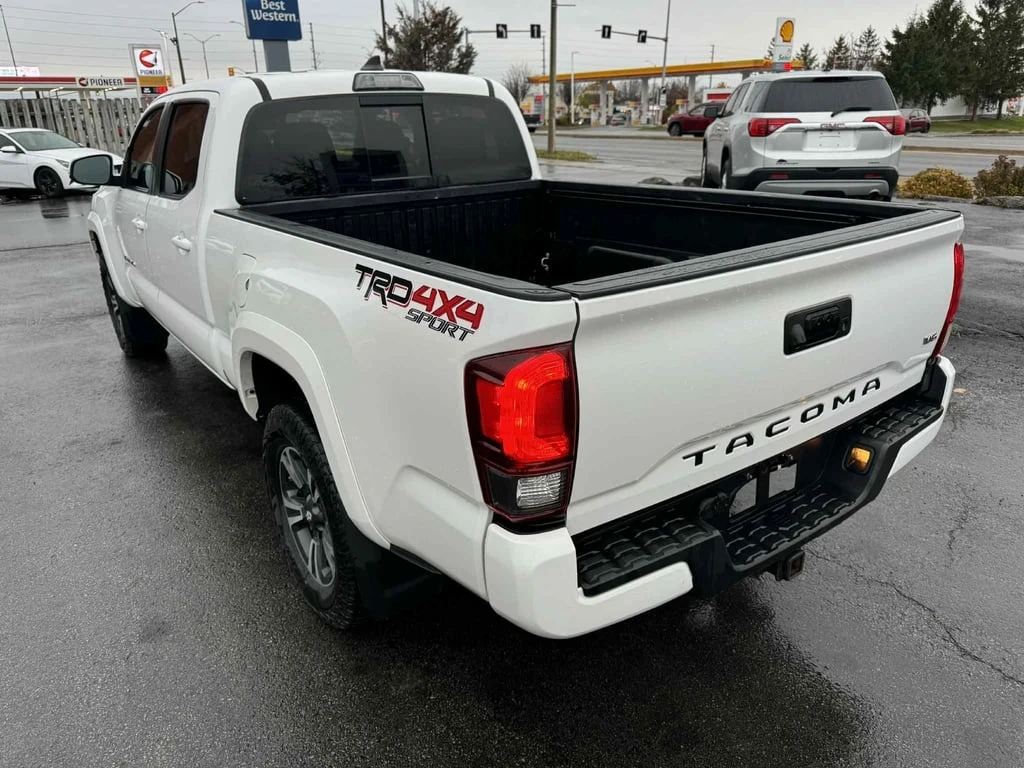 Toyota Tacoma * SR5 * CARFAX *    | Mobile.bg   10