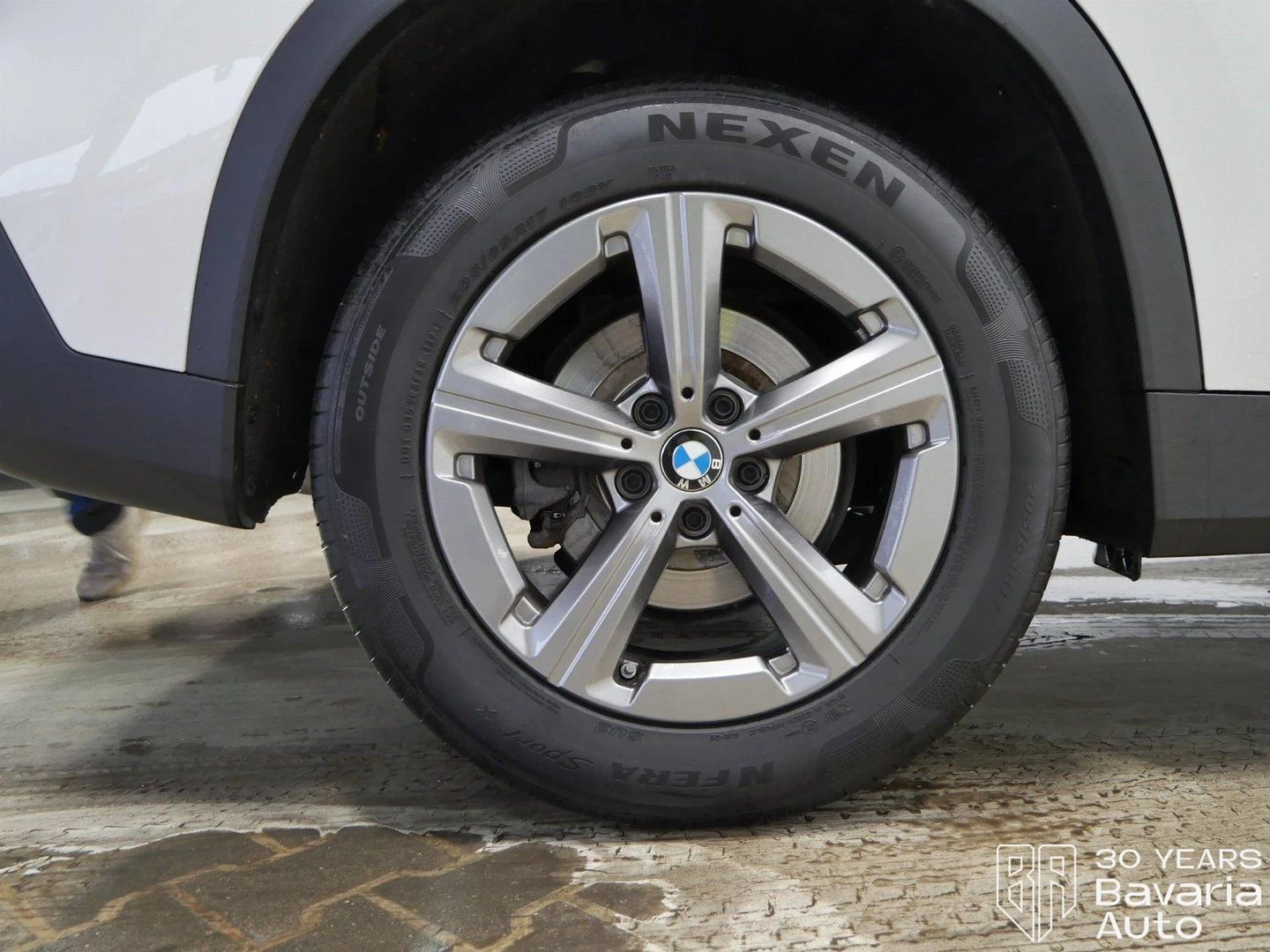 BMW X1 23i xDrive Steptronic - изображение 9