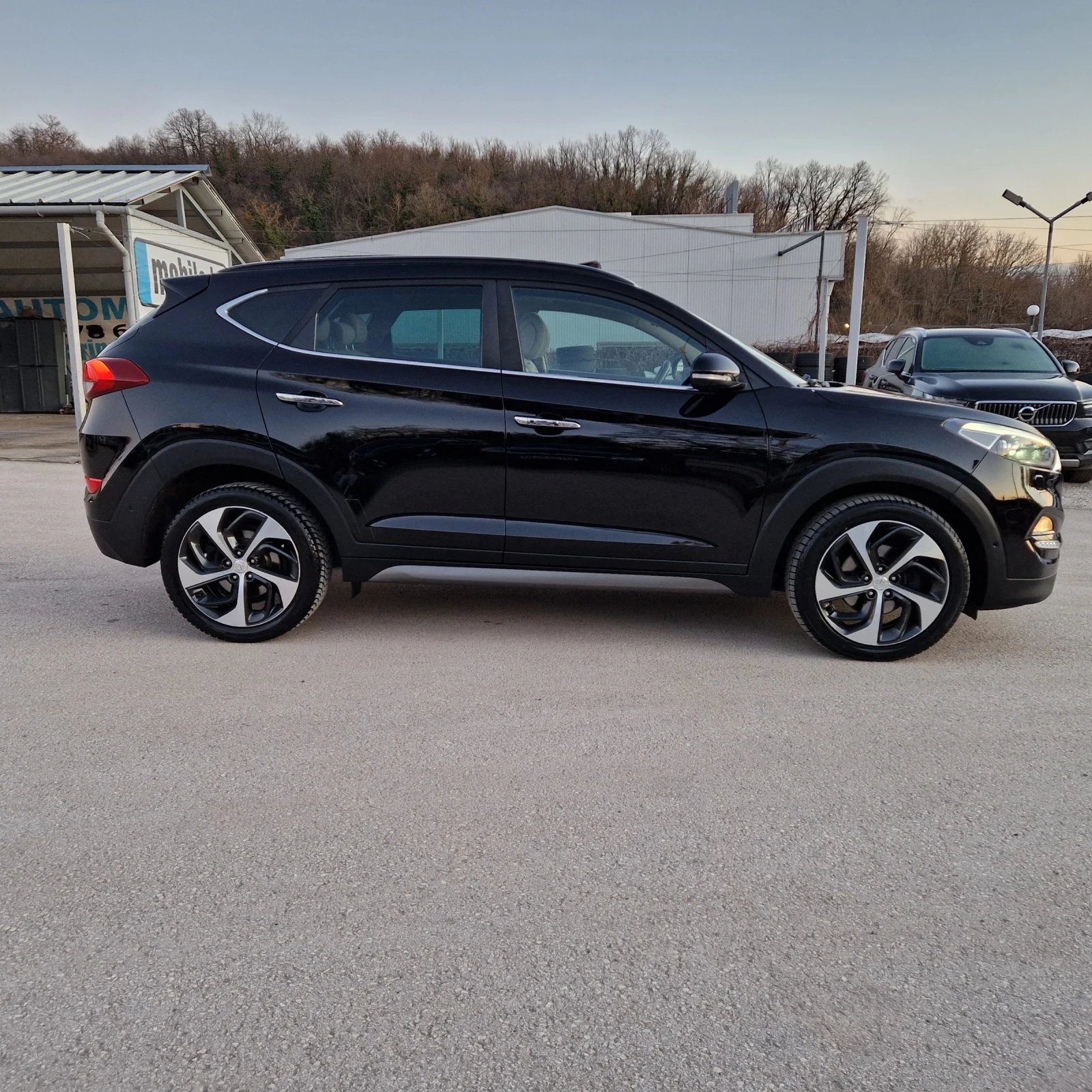 Hyundai Tucson 2.0 185к.4Х4 VERTEX/ОБДУХВАНЕ/ПАНОРАМА/ ШВЕЙЦАРИЯ  - изображение 7