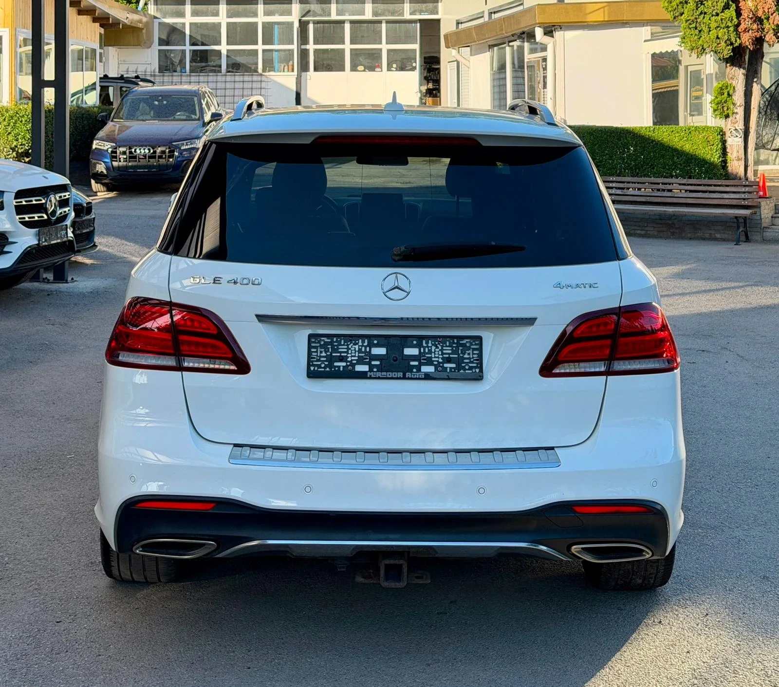 Mercedes-Benz GLE 400 4Matic AMG-Pack, снимка 6 - Автомобили и джипове - 54934428