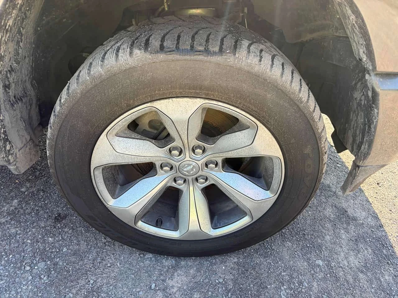 Dodge RAM 1500 Limited | ПОДГРЕВ | ВЪЗДУХ | CARFAX | , снимка 7 - Автомобили и джипове - 55584700