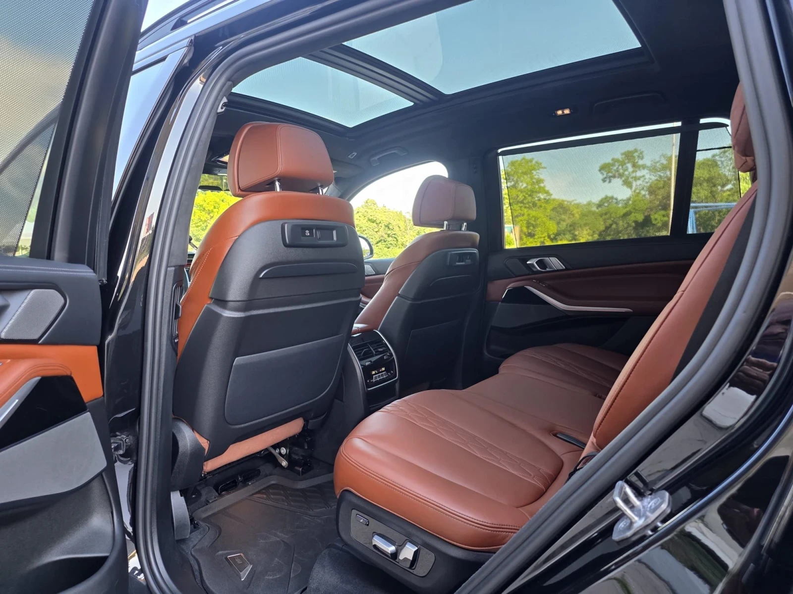 BMW X7 M50i xDrive Performance  HARMAN/KARDON | Mobile.bg � ����������� 15