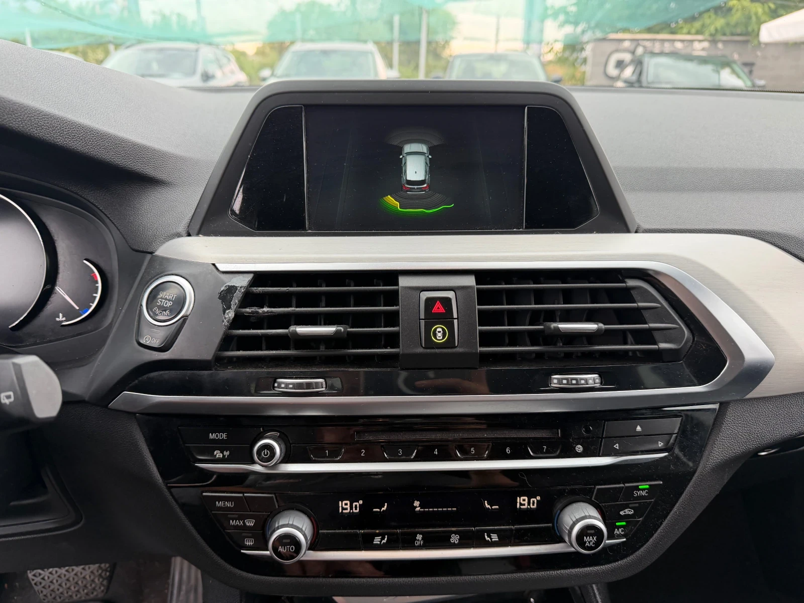 BMW X3 2.0D S-Drive, снимка 13 - Автомобили и джипове - 56512528