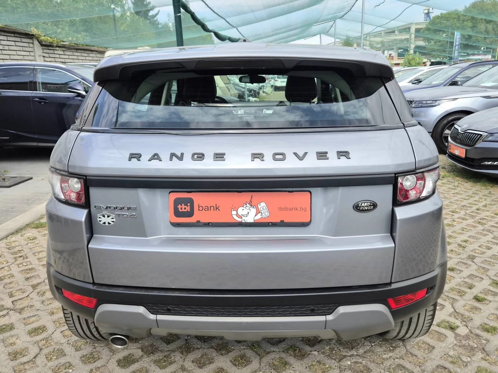 Land Rover Range Rover Evoque 2.2D-150кс, снимка 3 - Автомобили и джипове - 56169373