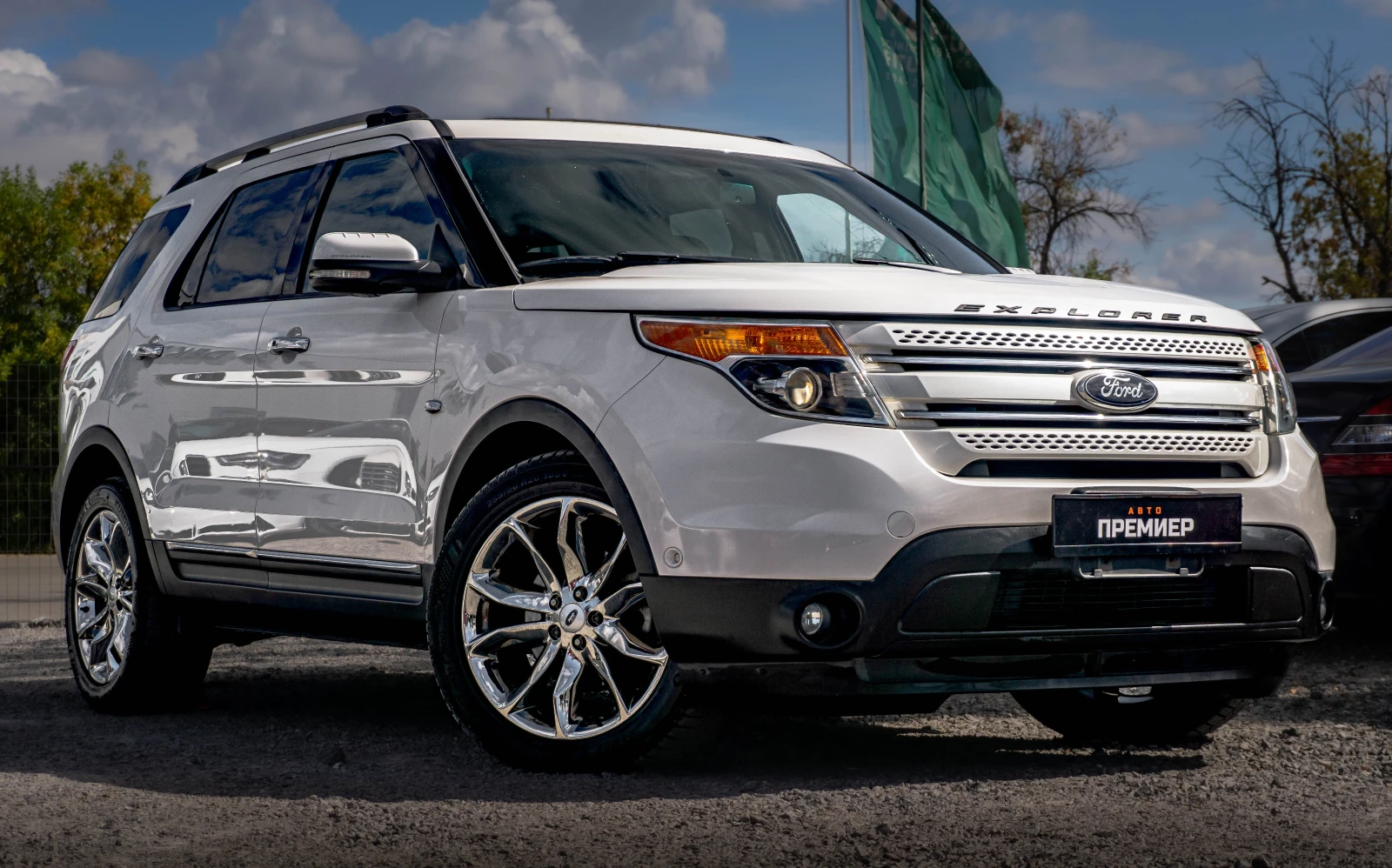 Ford Explorer 3.5 4X4-V6-294hp-7 МЕСТЕН!, снимка 3 - Автомобили и джипове - 56198024