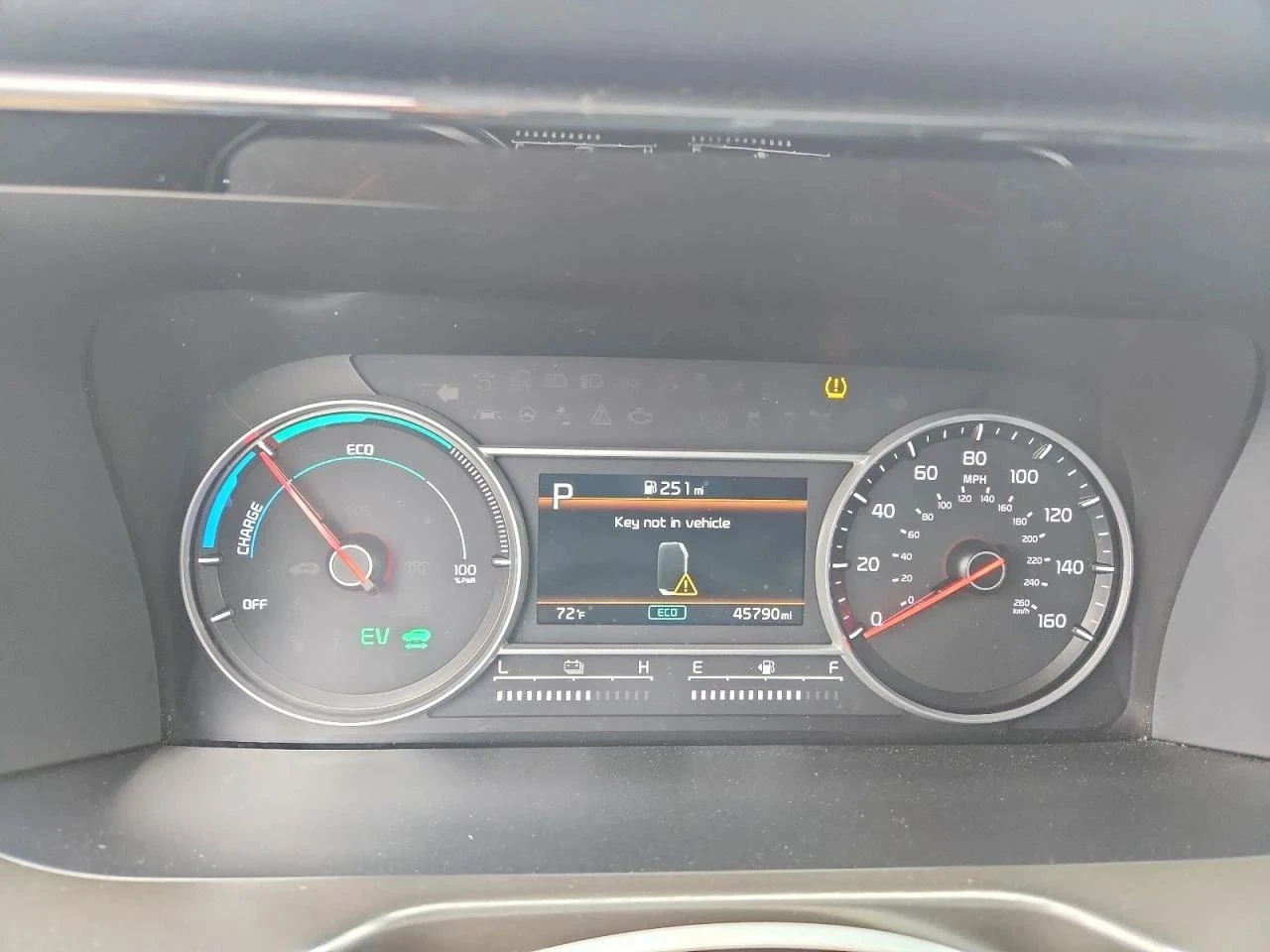 Kia Sorento, снимка 9 - Автомобили и джипове - 56689982