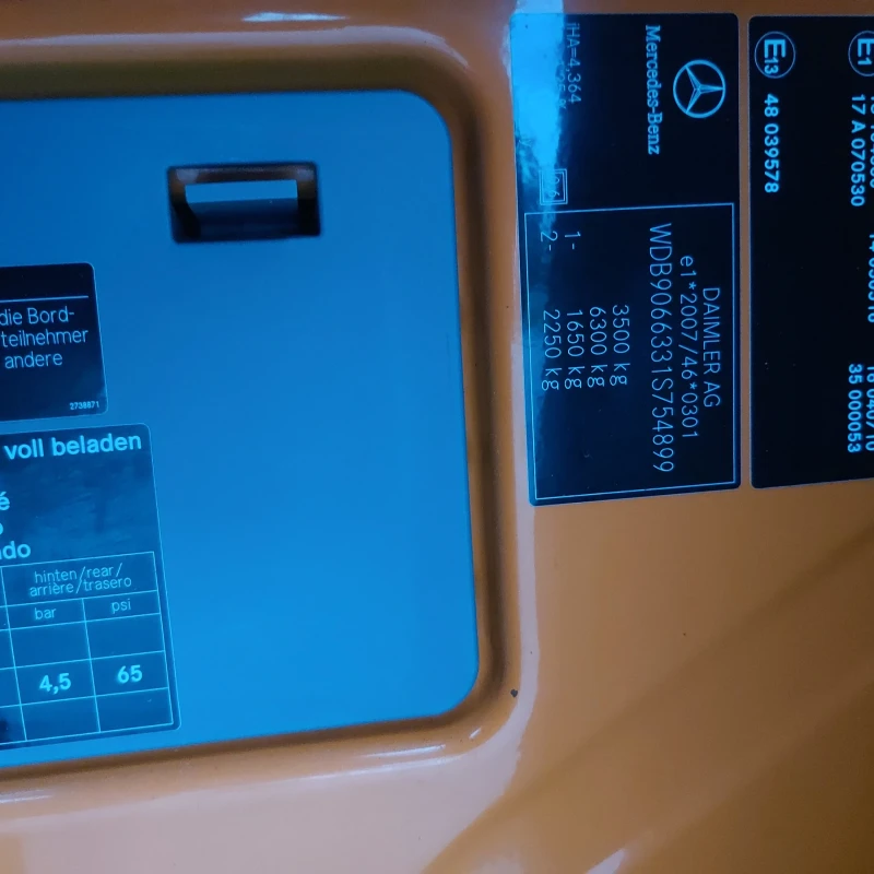 Mercedes-Benz Sprinter 313 Ориг.КМ и БОЯ, снимка 16 - Бусове и автобуси - 52459933