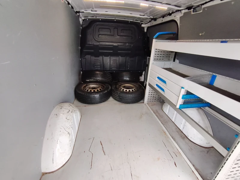 Mercedes-Benz Vito Реални километри!!! Дълга база, снимка 9 - Бусове и автобуси - 53239045