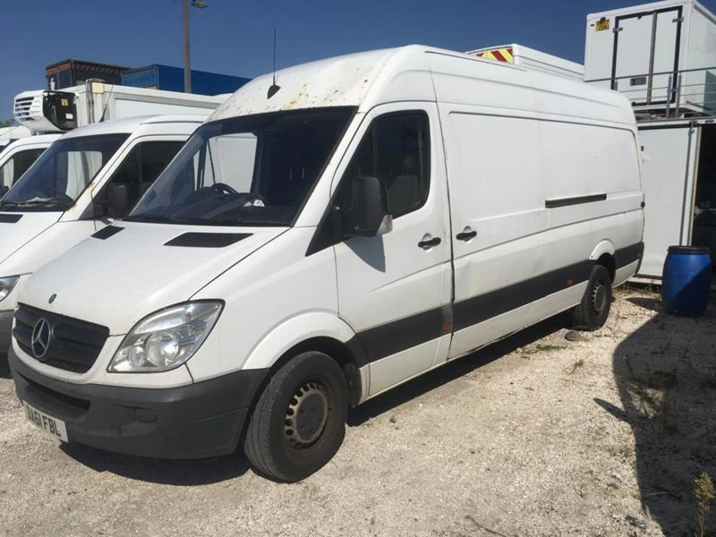 Mercedes-Benz Sprinter 313 OM646 НА ЧАСТИ, снимка 1 - Бусове и автобуси - 19303848