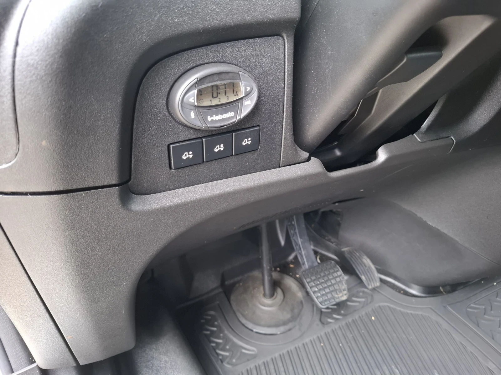 Iveco 35c17 35  S 17 | Mobile.bg   11