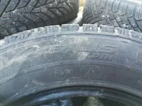 Гуми Зимни 215/65R16, снимка 5