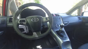 Toyota Auris, снимка 8