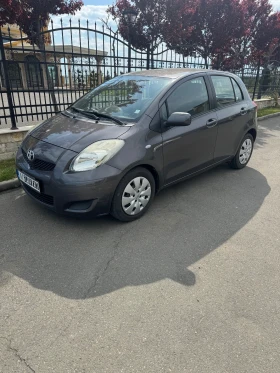Toyota Yaris, снимка 2