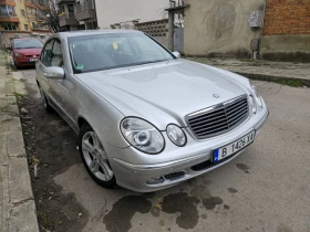 Mercedes-Benz E 200, снимка 2