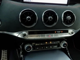 Kia Stinger 3.3 GT AWD Masters Turbo Package| 365к.с.| ВКЛ.ТЕХ, снимка 10