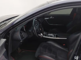 Kia Stinger 3.3 GT AWD Masters Turbo Package| 365к.с.| ВКЛ.ТЕХ, снимка 8
