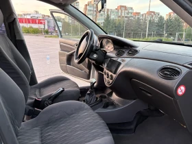 Ford Focus 1.6, снимка 10