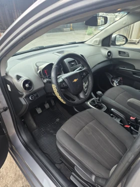 Chevrolet Aveo, снимка 6