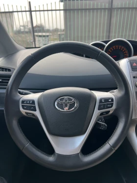 Toyota Verso 2.0 D4D 126кс Верига! Клима Автопилот Серв История - 10900 лв. - 22277854 | Car24.bg