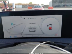Kia EV6 LIGHT* DIGITAL* ПОДГРЕВ* CARPLAY* КАМЕРИ | Auto.bg — изображение 10